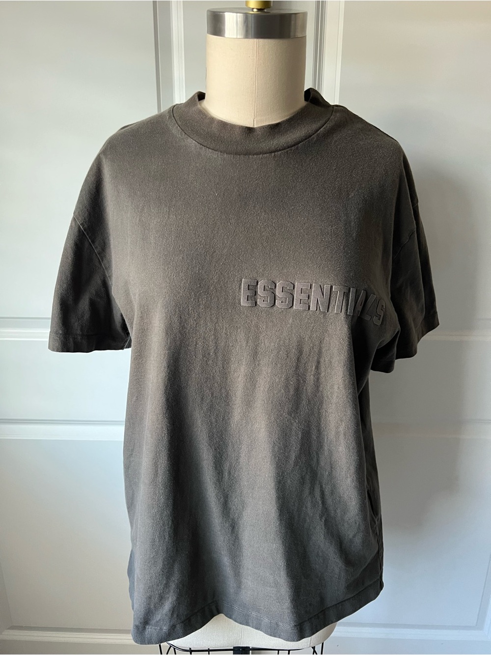 ESSENTIALS Fear of God Men's Washed Brown Logo T‑Shirt